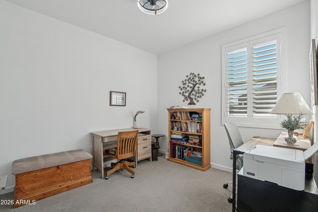 36934 N SIDEWINDER Drive, San Tan Valley, AZ 85140