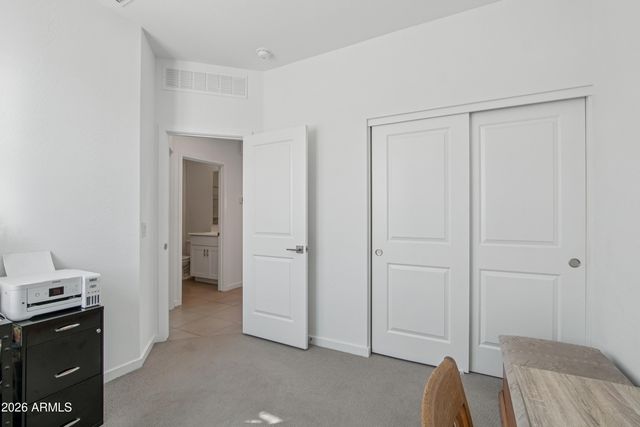 36934 N SIDEWINDER Drive, San Tan Valley, AZ 85140