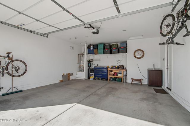 36934 N SIDEWINDER Drive, San Tan Valley, AZ 85140