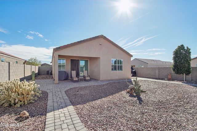 36934 N SIDEWINDER Drive, San Tan Valley, AZ 85140