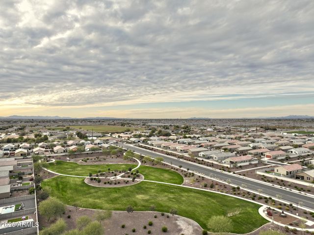 36934 N SIDEWINDER Drive, San Tan Valley, AZ 85140