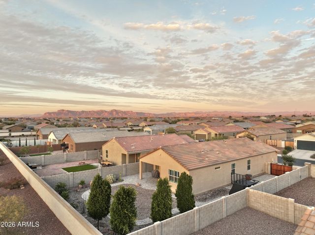 36934 N SIDEWINDER Drive, San Tan Valley, AZ 85140