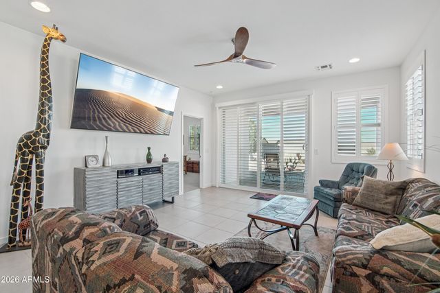 36934 N SIDEWINDER Drive, San Tan Valley, AZ 85140