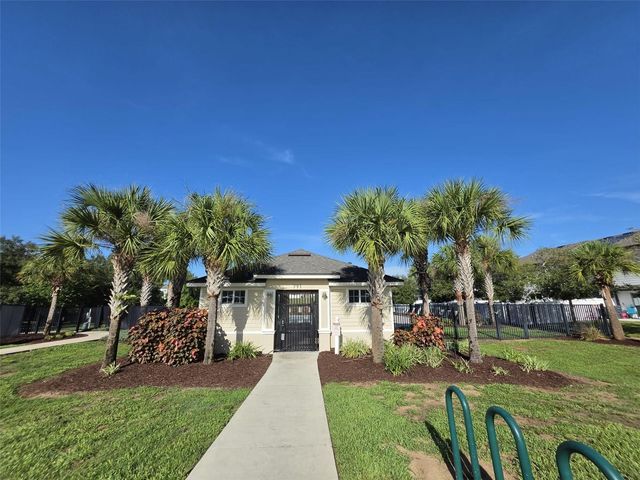 879 GRANDIN STREET, Davenport, FL 33837