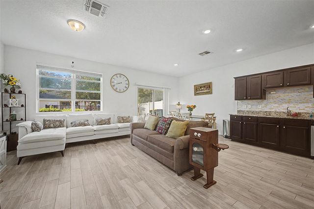 879 GRANDIN STREET, Davenport, FL 33837