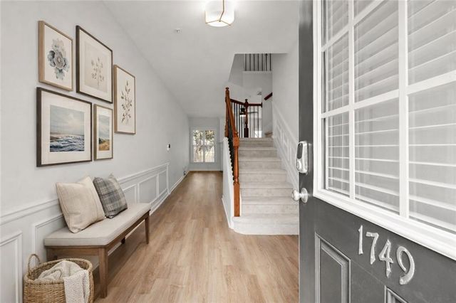 1749 Fair Oak Way 14, Mableton, GA 30126