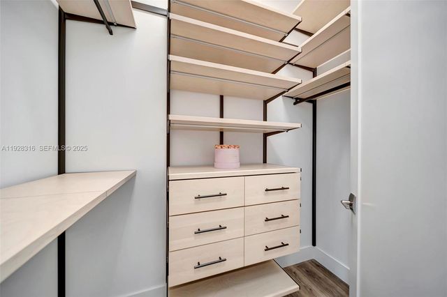 1454 NW 23rd ST, Fort Lauderdale, FL 33315