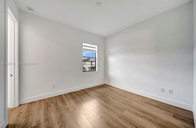 1454 NW 23rd ST, Fort Lauderdale, FL 33315