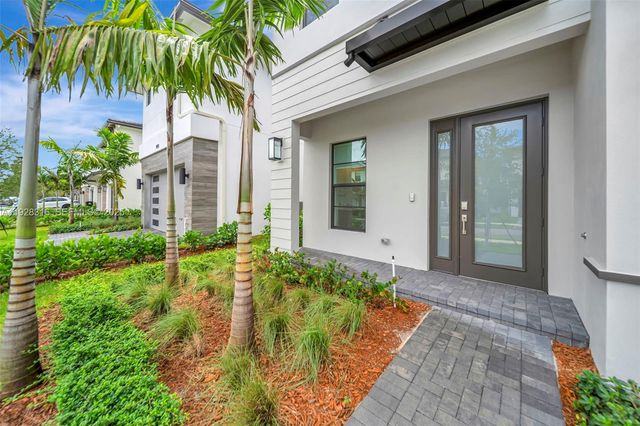 1454 NW 23rd ST, Fort Lauderdale, FL 33315