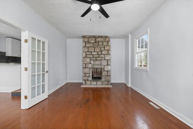 1844 S Dollison Avenue, Springfield, MO 65807