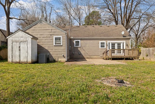 1844 S Dollison Avenue, Springfield, MO 65807