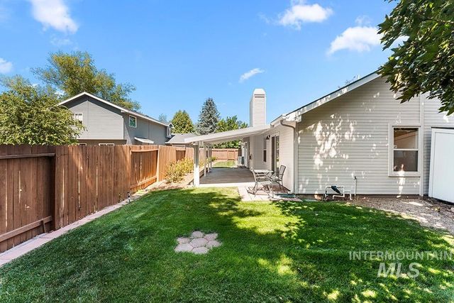 1545 N Ellington Way, Eagle, ID 83616