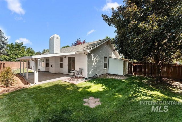 1545 N Ellington Way, Eagle, ID 83616