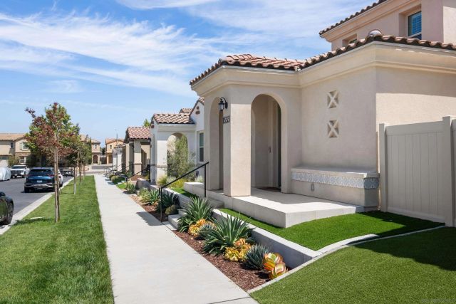 1533 Painted Cave, Chula Vista, CA 91913