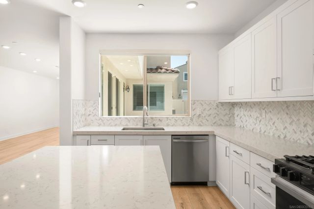 1533 Painted Cave, Chula Vista, CA 91913