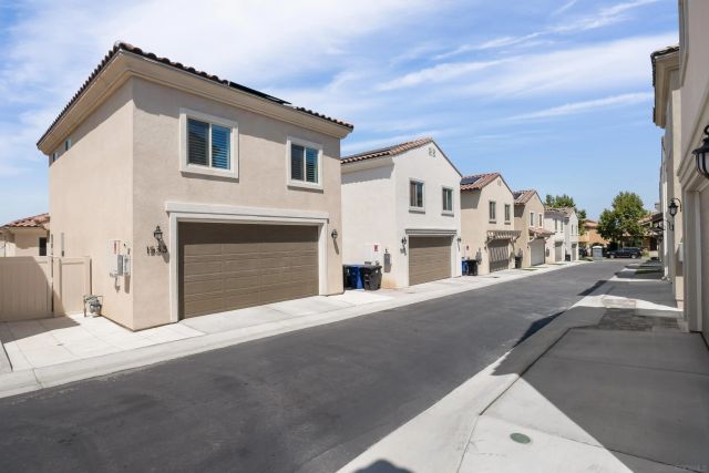 1533 Painted Cave, Chula Vista, CA 91913