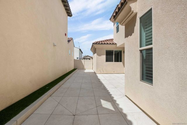 1533 Painted Cave, Chula Vista, CA 91913