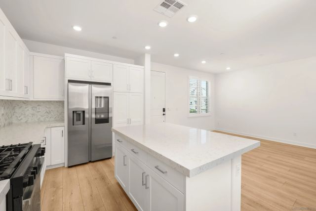1533 Painted Cave, Chula Vista, CA 91913