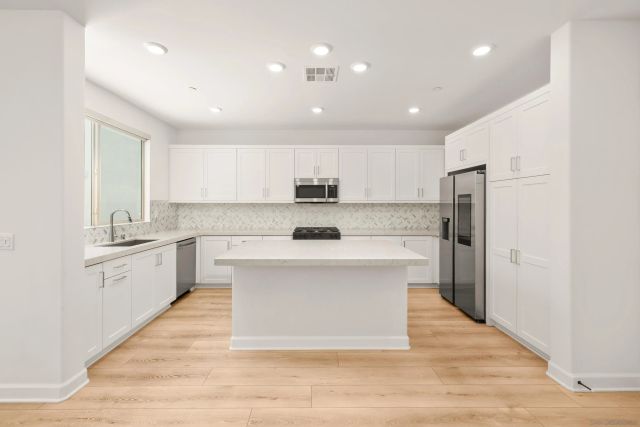 1533 Painted Cave, Chula Vista, CA 91913