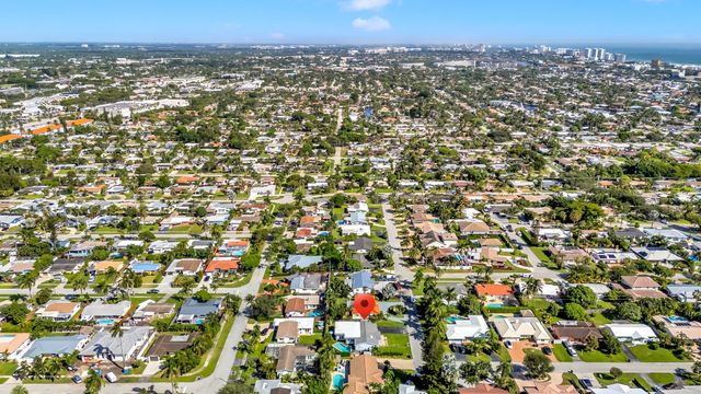 5211 NE 26th Avenue, Lighthouse Point, FL 33064