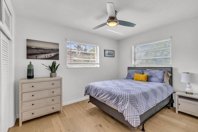 5211 NE 26th Avenue, Lighthouse Point, FL 33064