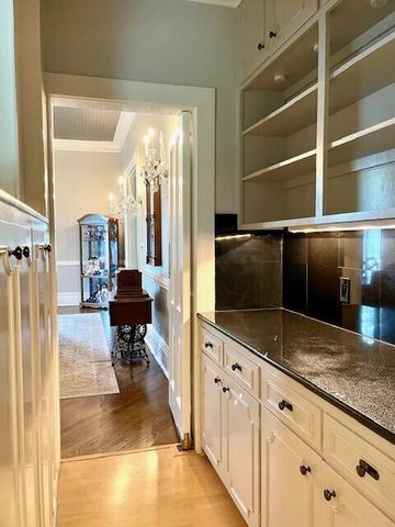 903 South Main Street, Carthage, MO 64836