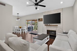 22914 Banyan Place 198, Saugus, CA 91390