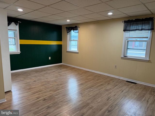 648 N READING AVE N, Boyertown, PA 19512