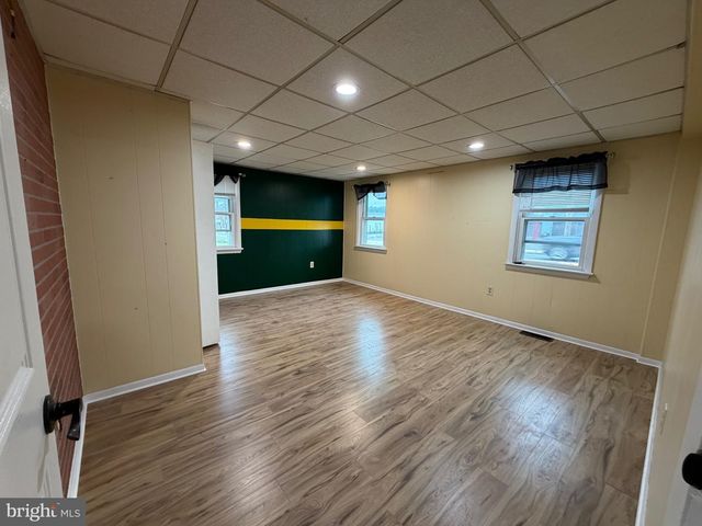 648 N READING AVE N, Boyertown, PA 19512