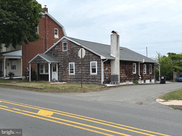 648 N READING AVE N, Boyertown, PA 19512