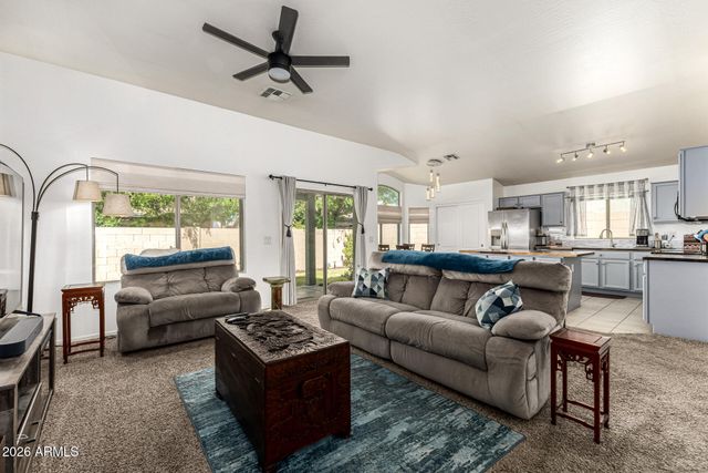 374 E IRONWOOD Drive, Chandler, AZ 85225