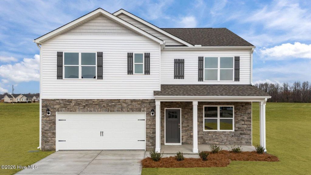 1420 Green Ridge Drive, Winterville, NC 28590