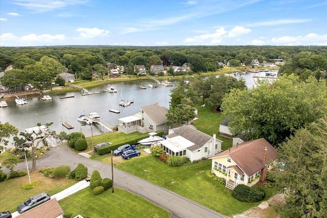50 Tide Way Road, Pocasset, MA 02559