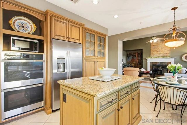 1932 Golden Hill, Vista, CA 92084