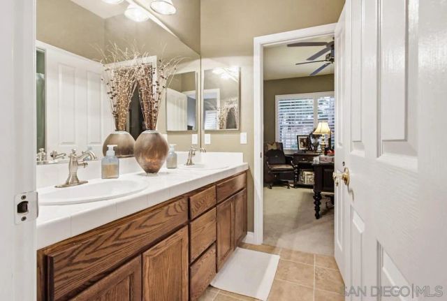 1932 Golden Hill, Vista, CA 92084