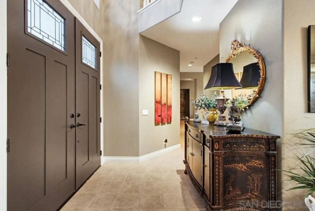 1932 Golden Hill, Vista, CA 92084