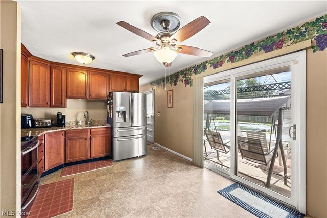 2154 Eastlawn Street, Lorain, OH 44052
