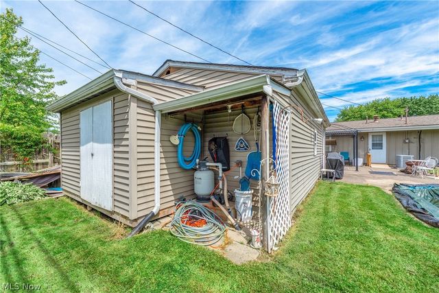 2154 Eastlawn Street, Lorain, OH 44052