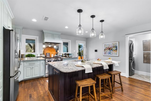 2548 Walsh Court, Fort Worth, TX 76109