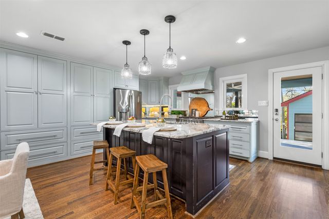 2548 Walsh Court, Fort Worth, TX 76109