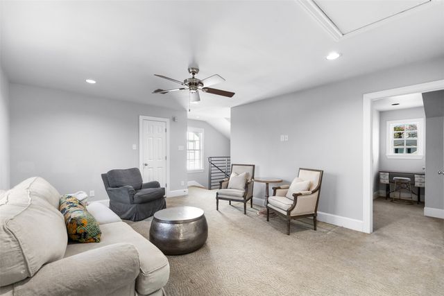 2548 Walsh Court, Fort Worth, TX 76109