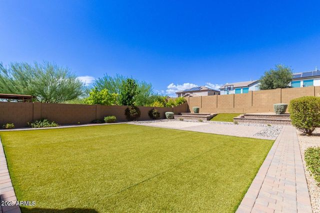 1682 W BLAYLOCK Drive, Phoenix, AZ 85085