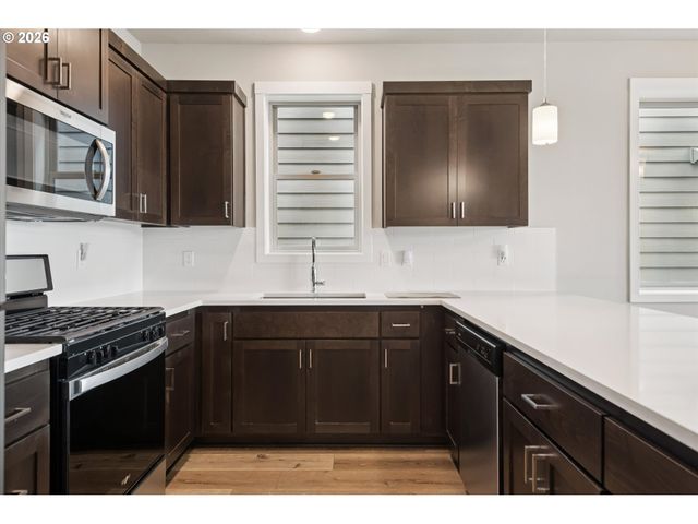 1388 19TH Pl, Forest Grove, OR 97116