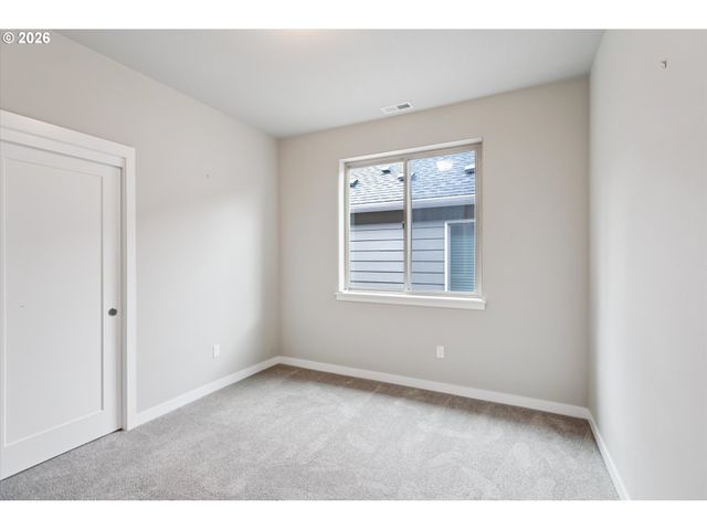 1388 19TH Pl, Forest Grove, OR 97116