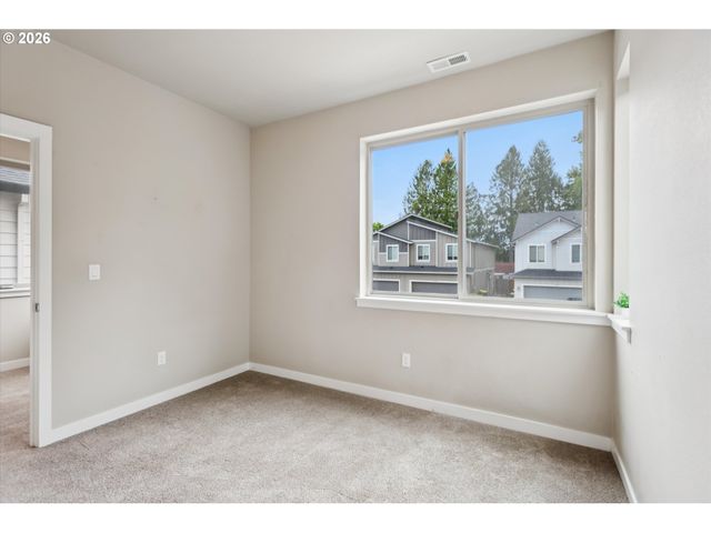 1388 19TH Pl, Forest Grove, OR 97116