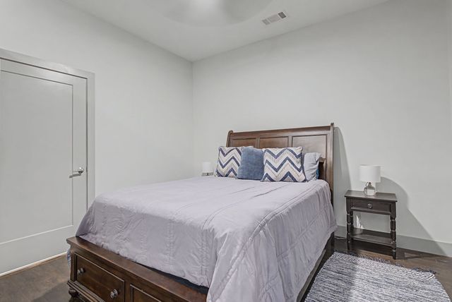 2407 8th Ave S Apt 406, Nashville, TN 37204