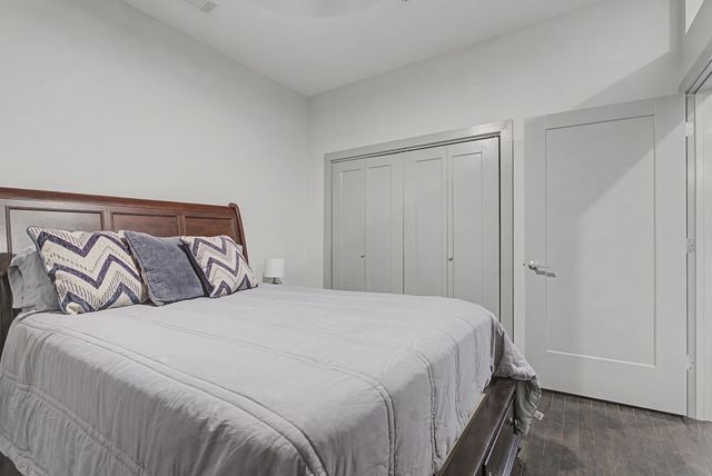 2407 8th Ave S Apt 406, Nashville, TN 37204