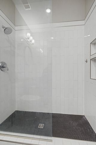 2407 8th Ave S Apt 406, Nashville, TN 37204