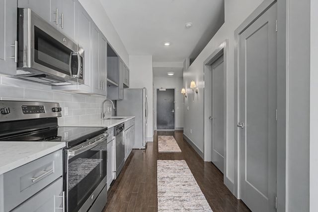 2407 8th Ave S Apt 406, Nashville, TN 37204