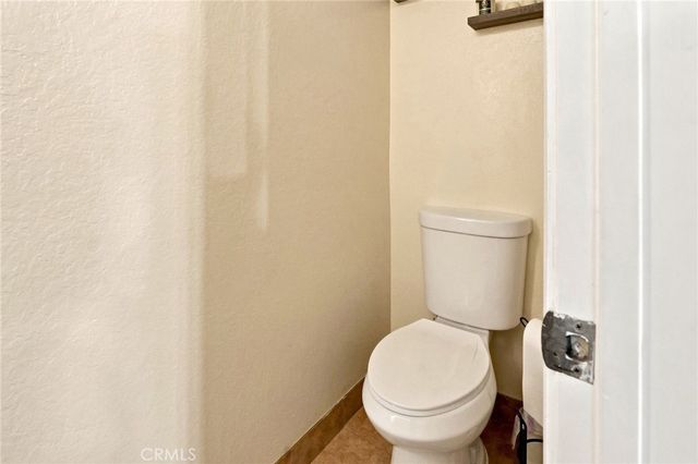 1842 Rory Lane 4, Simi Valley, CA 93063